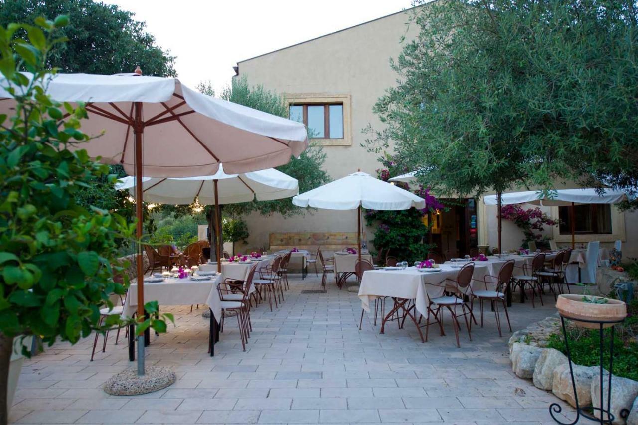Готель Relais Parco Cavalonga Доннафуґата Екстер'єр фото