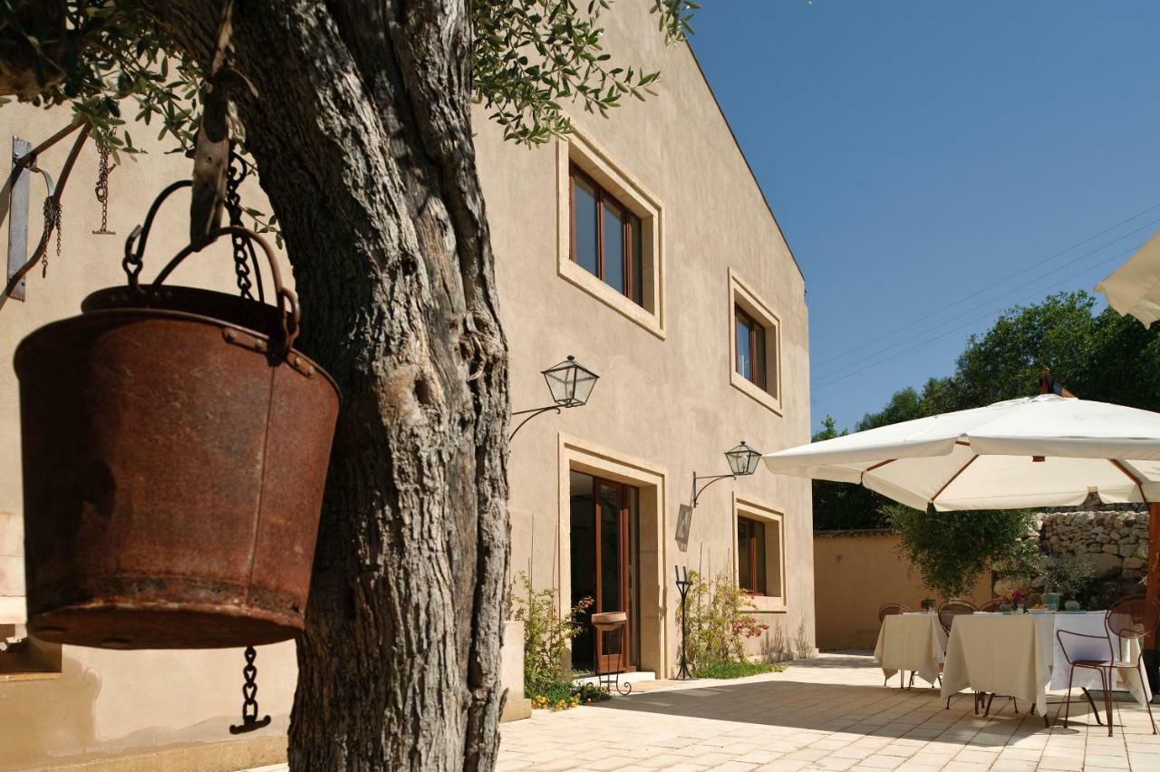 Готель Relais Parco Cavalonga Доннафуґата Екстер'єр фото